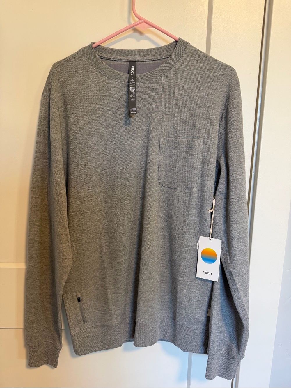 Vuori Men's Jeffery Heather Gray Pullover